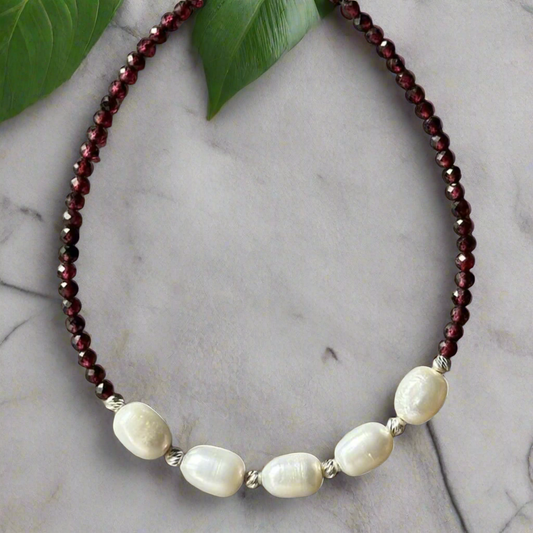Freshwater Pearls and Garnet Gemstone Bracelet