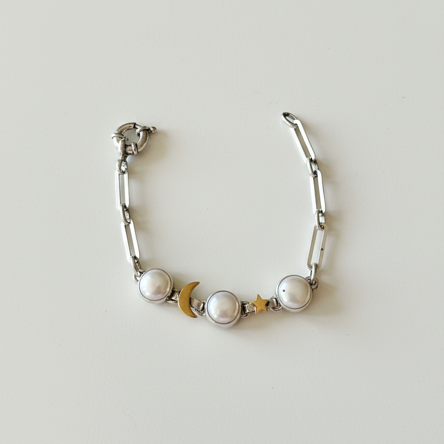 Moon & Star Pearl Bracelet – Sterling Silver with Gold Details