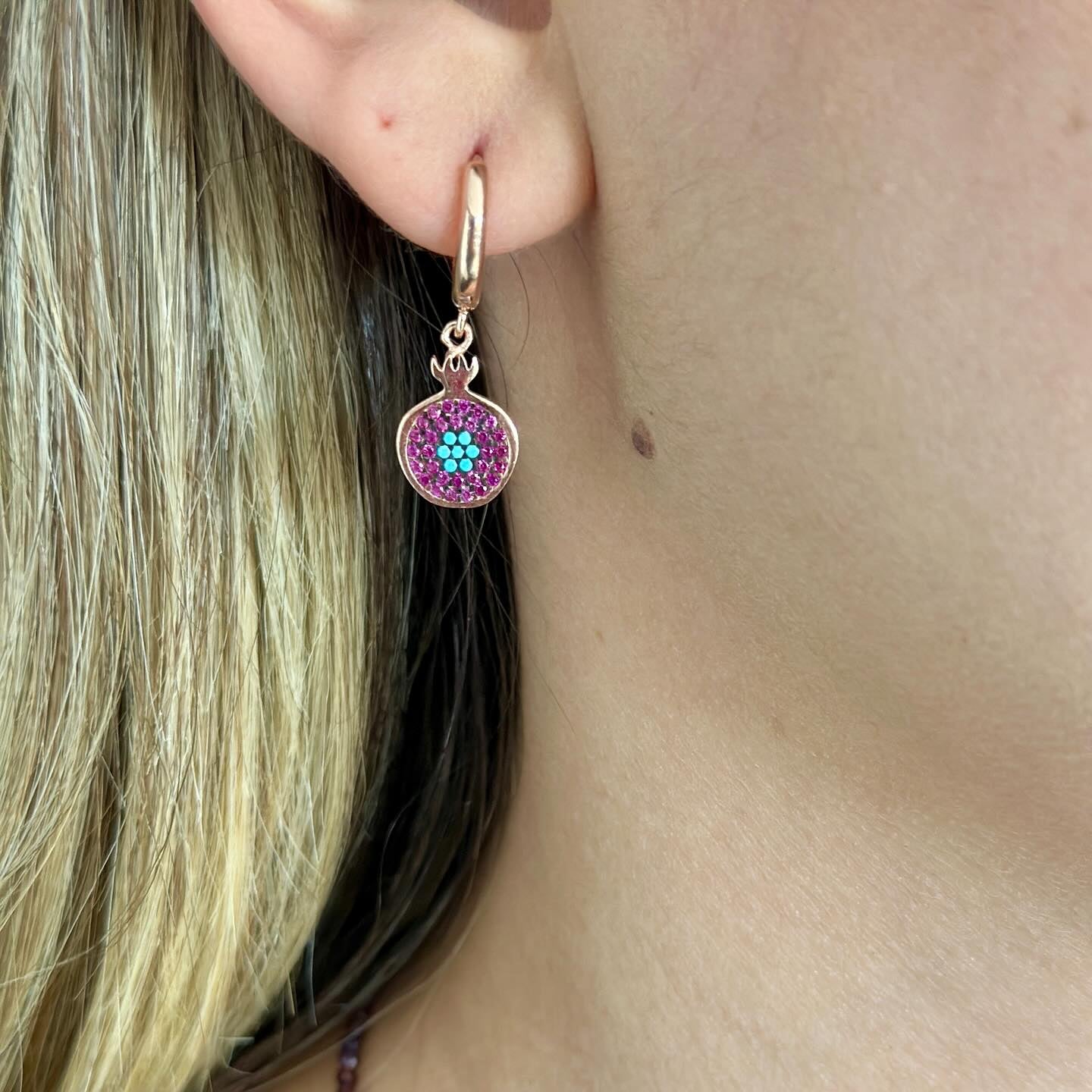 Pomegranate Garnet Necklace and Earrings Set