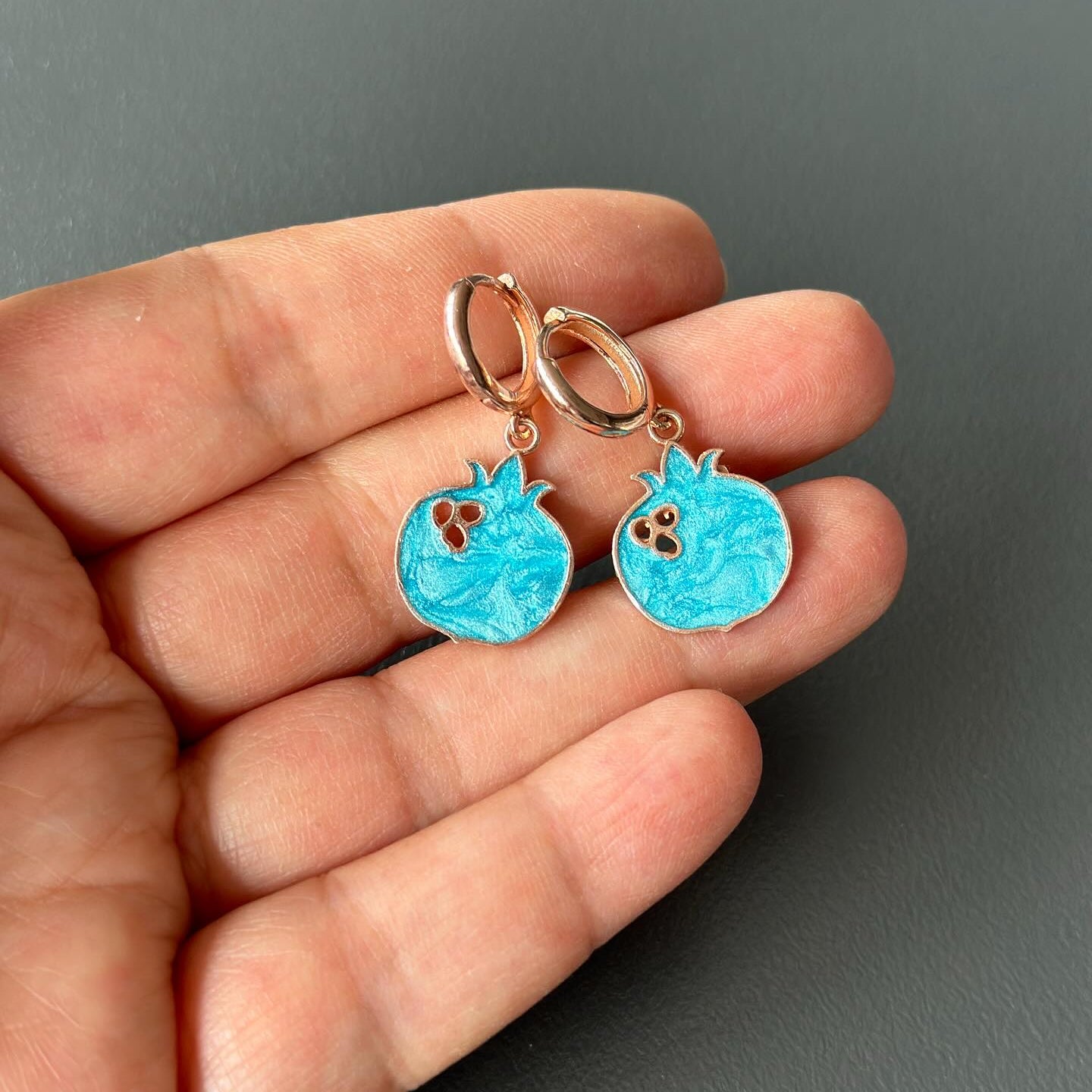 Nar Red Coral Gemstone Necklace and Earrings Set