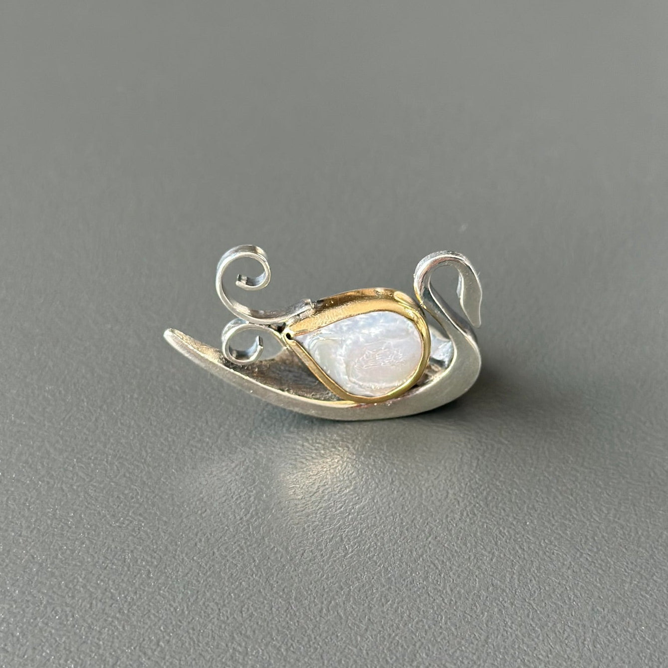 Silver Swan Ring with Pearl