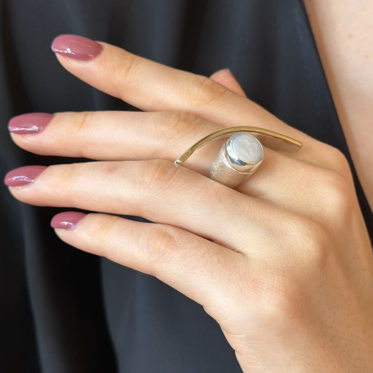 Silver Curve Ring with Pearl