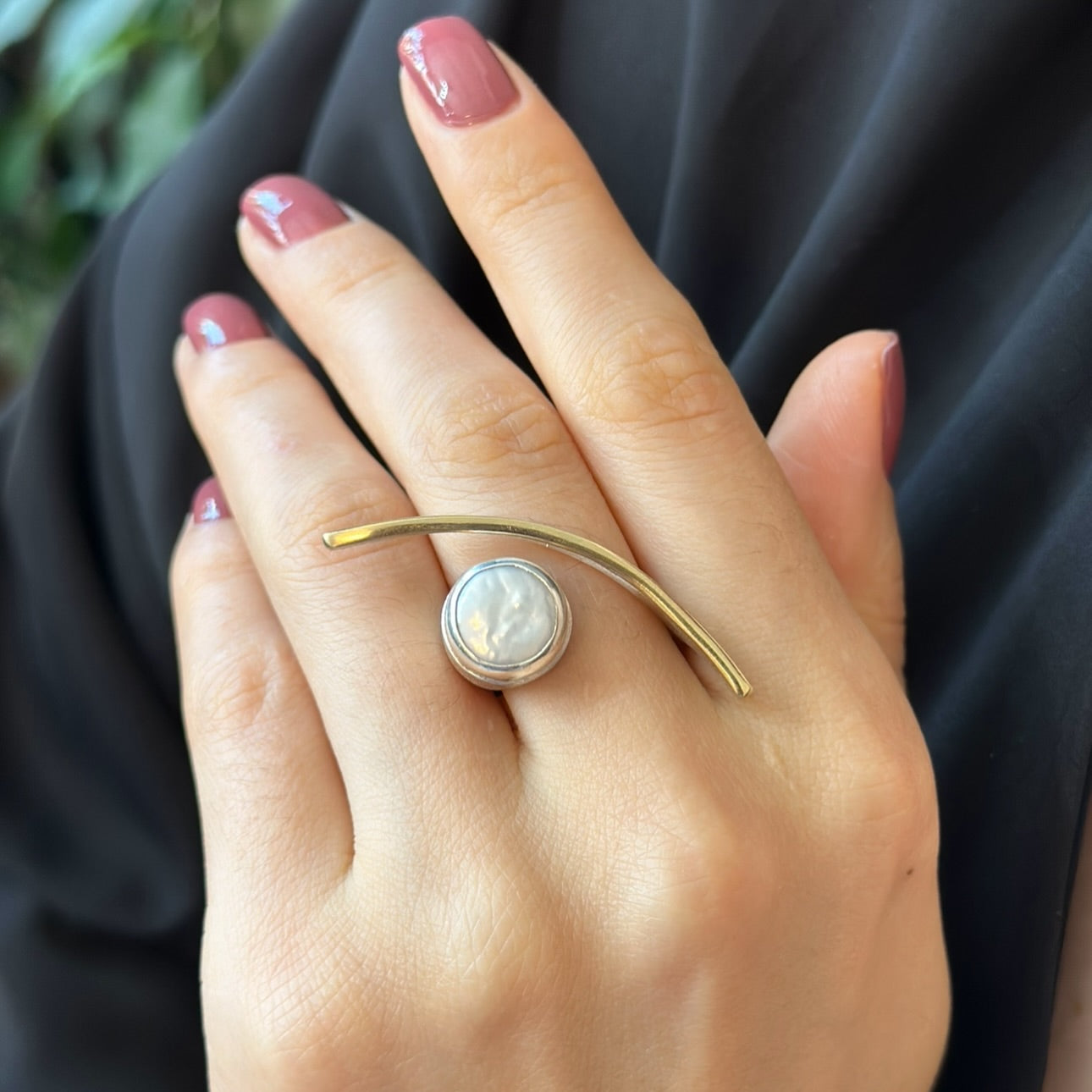 Silver Curve Ring with Pearl