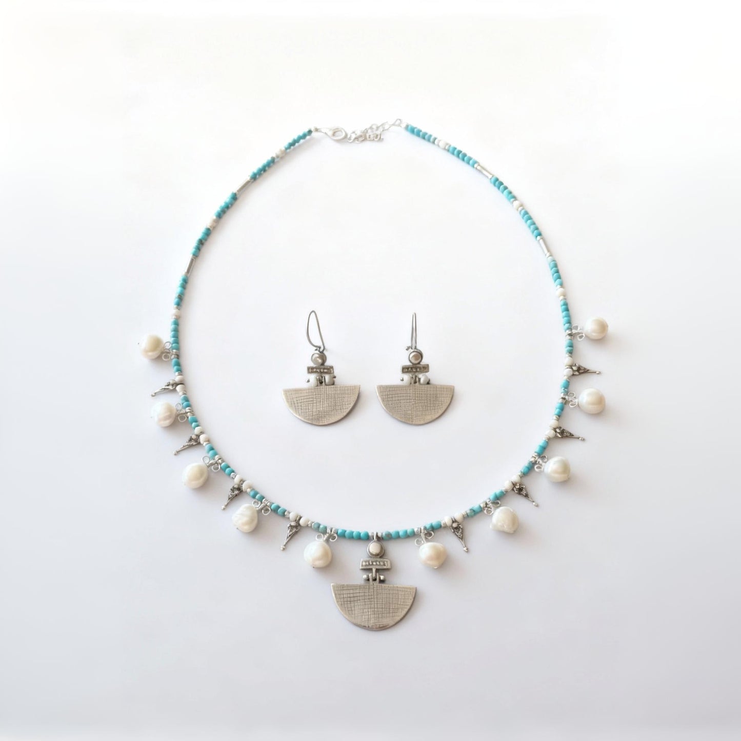 Selena Turquoise Necklace and Earrings Set