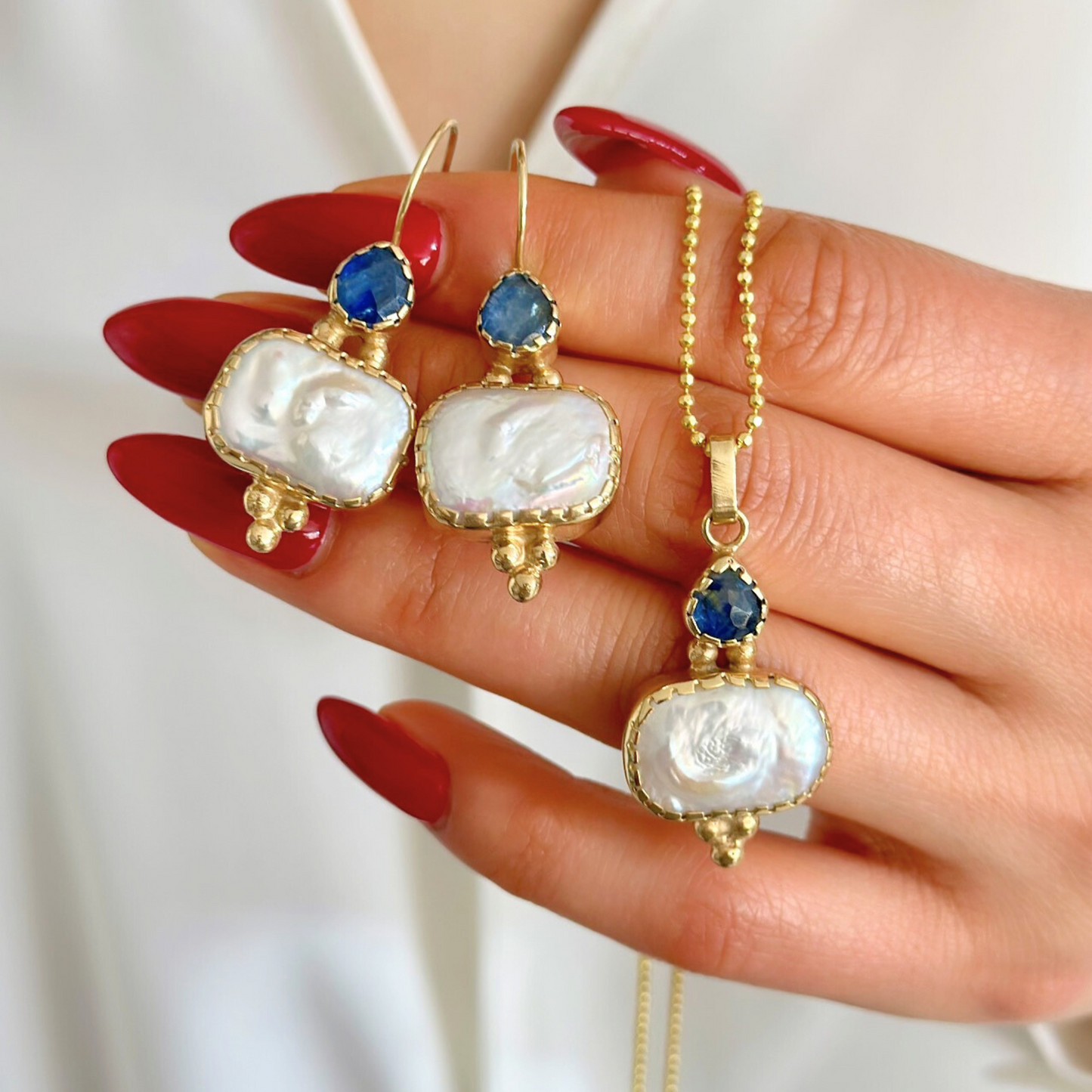 Pearl and Kyanite Earrings in 925 Silver