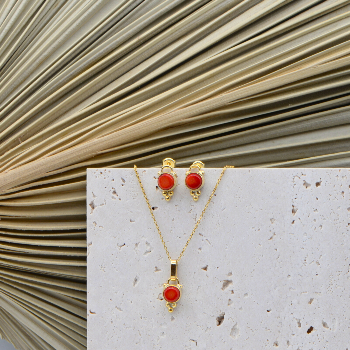 Merle Coral Gemstone Necklace and Earrings Set