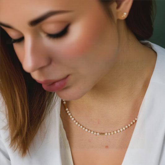 Minimal Freshwater Pearls and Gold Plated Silver Necklace