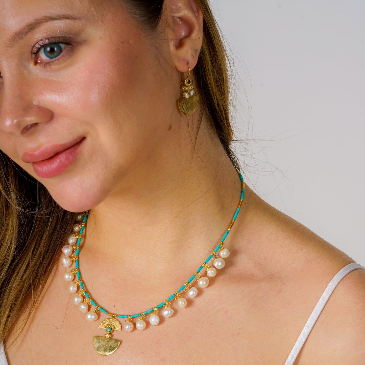 Ariadne Necklace with Pearl and Turquoise Gemstone - Sterling Silver 14K Gold Plated